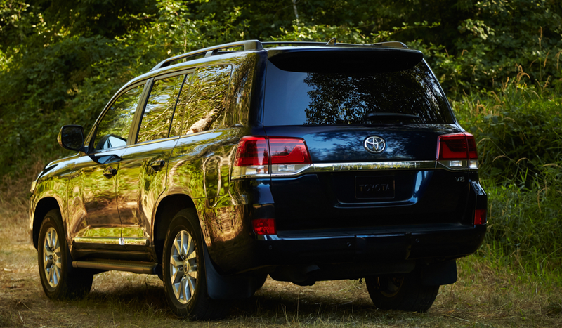 Illustration for article titled Toyota Land Cruiser: Jalopnik's Buyer's Guide